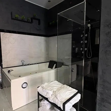 Suite19 3*