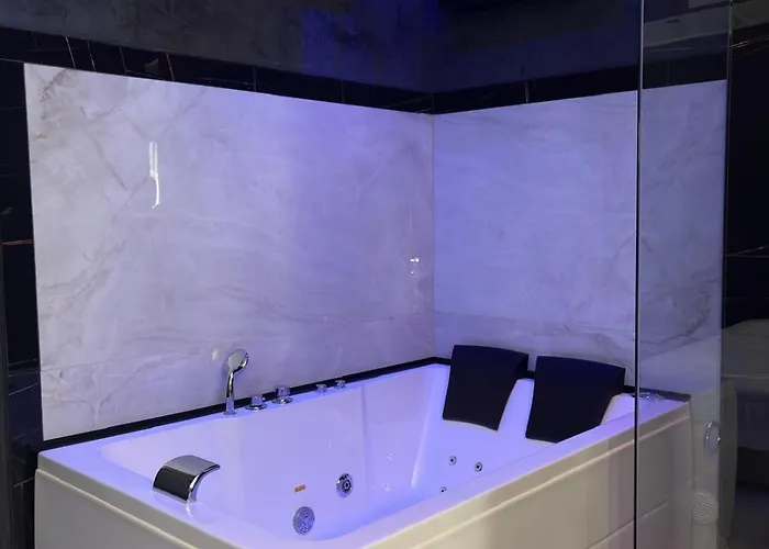 Suite19 3* Trinitapoli